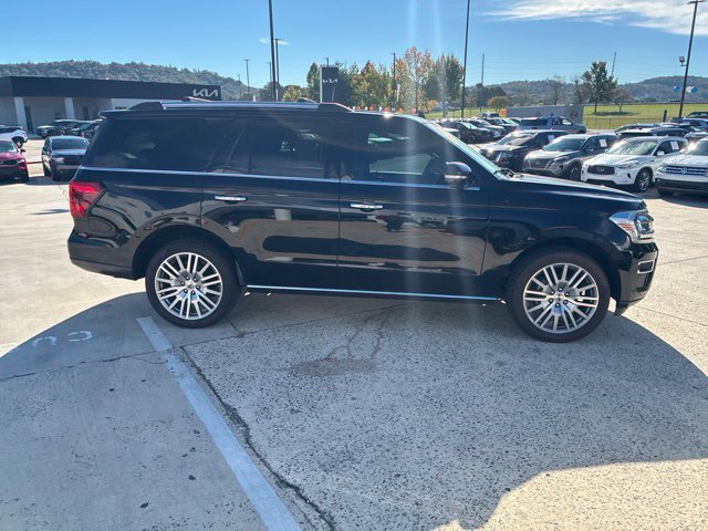 Used 2023 Ford Expedition Limited RWD image 44