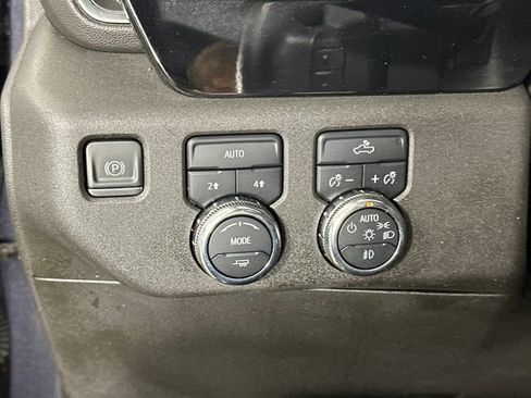 Used 2022 GMC Sierra 1500 Elevation image 19