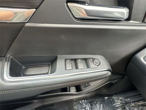 New 2025 GMC Acadia Elevation w/ Elevation Premium Package image 21