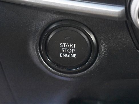 Used 2021 MAZDA MAZDA3 s image 23