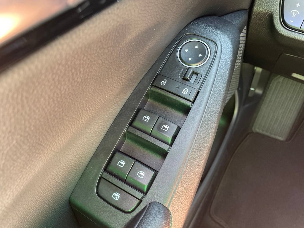 Used 2023 Kia Seltos EX AWD/4WD image 24