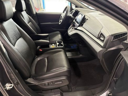 Used 2023 Honda Odyssey EX-L image 38