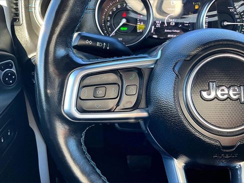 Used 2021 Jeep Wrangler Unlimited Rubicon 4xe w/ Steel Bumper Group image 19