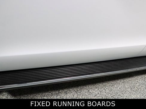 Used 2023 Ford Expedition Limited image 12