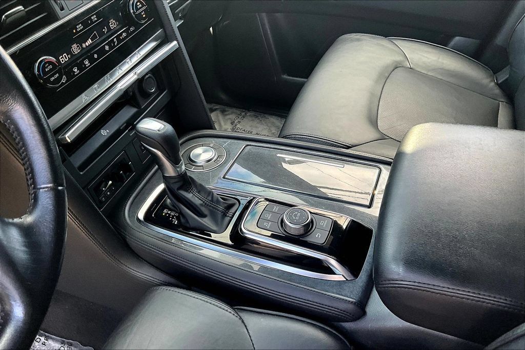 Used 2021 Nissan Armada SL w/ Midnight Edition Package RWD image 18