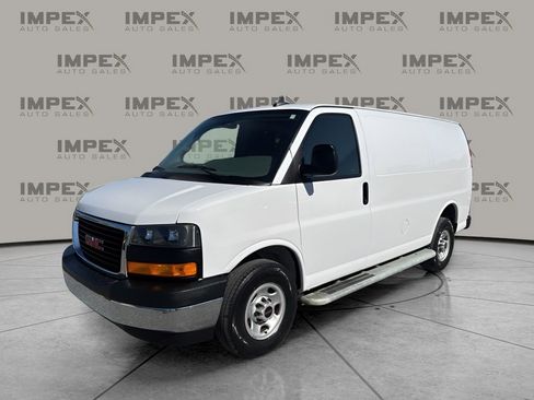 Used 2023 GMC Savana 2500 w/ Driver Convenience Package image 1
