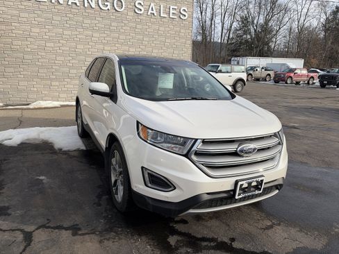 Used 2017 Ford Edge Titanium image 1