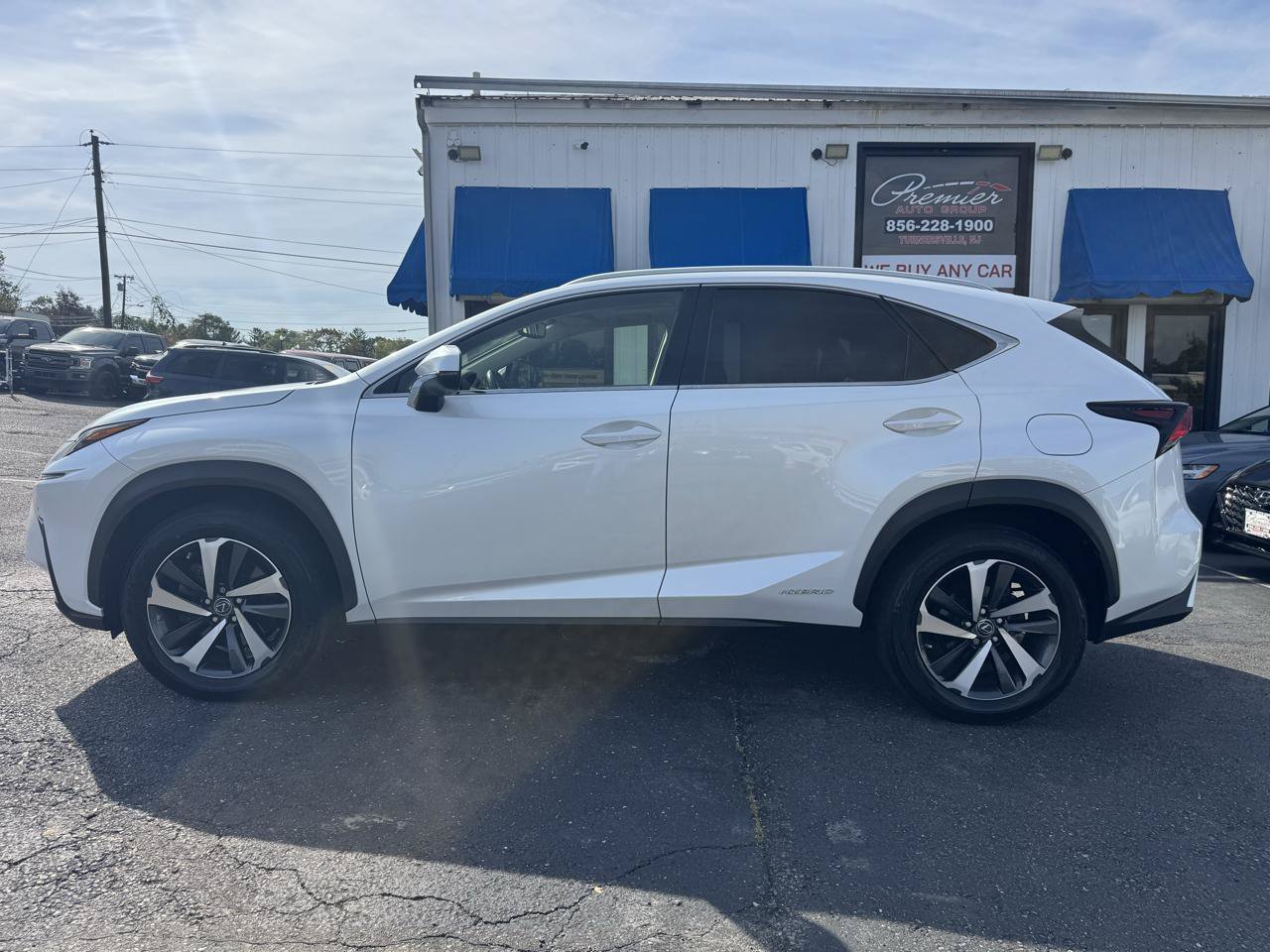 Used 2018 Lexus NX 300h AWD w/ Premium Package image 8