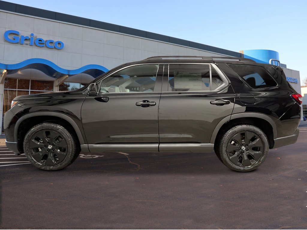 New 2026 Honda Pilot Black Edition image 2