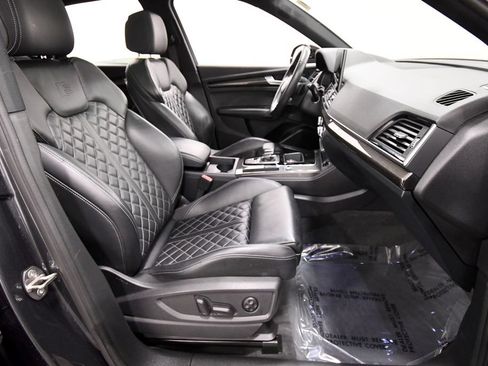 Used 2023 Audi SQ5 Premium Plus w/ Premium Plus Package AWD/4WD image 18