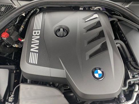 Used 2025 BMW 330i Sedan w/ Convenience Package image 8
