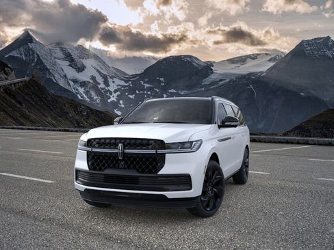 New 2026 Lincoln Navigator Black Label image 2