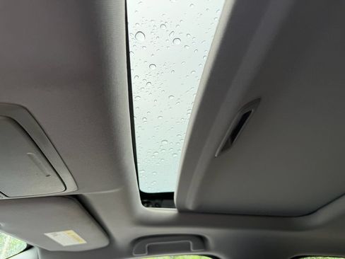 Used 2020 Honda CR-V EX image 26