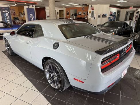 Used 2022 Dodge Challenger R/T Scat Pack w/ Shaker Package RWD image 8