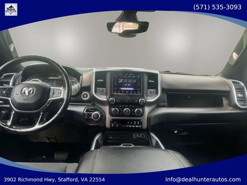 Used 2019 RAM 1500 Big Horn AWD/4WD image 16