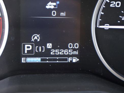 Used 2023 Subaru Forester Limited AWD/4WD image 2