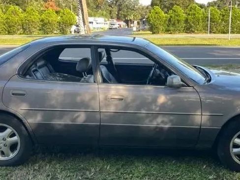 Used 1995 Lexus ES 330 image 3