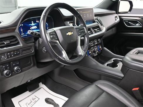 Used 2022 Chevrolet Tahoe LT w/ LT Signature Plus Package image 14