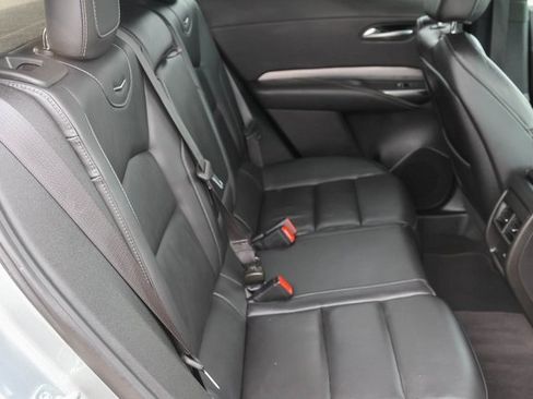 Used 2024 Cadillac XT4 Premium Luxury image 19