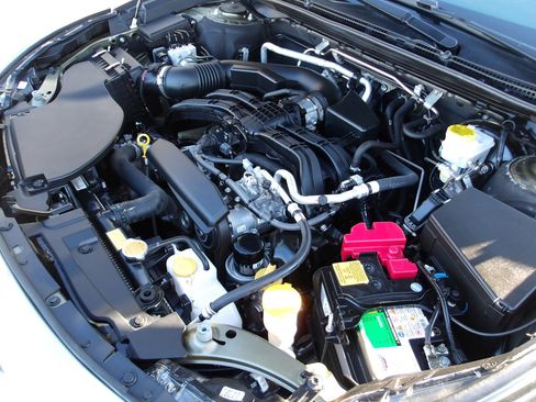 Used 2021 Subaru Outback Premium w/ Popular Package #1 image 24