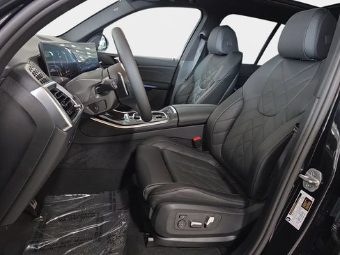 Used 2026 BMW X5 sDrive40i w/ M Sport Package RWD image 10