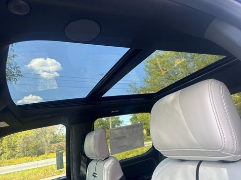 New 2025 Ford F150 Lightning Platinum image 48