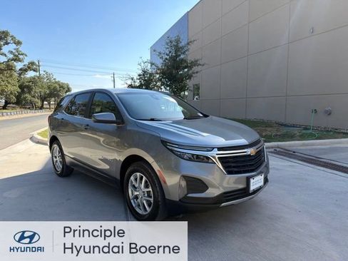 Used 2023 Chevrolet Equinox LT w/ Driver Convenience Package AWD/4WD image 6