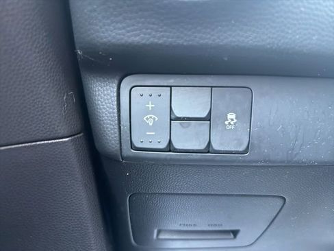 Used 2019 Kia Soul + FWD image 22