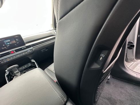 New 2026 Kia Sorento SX image 21