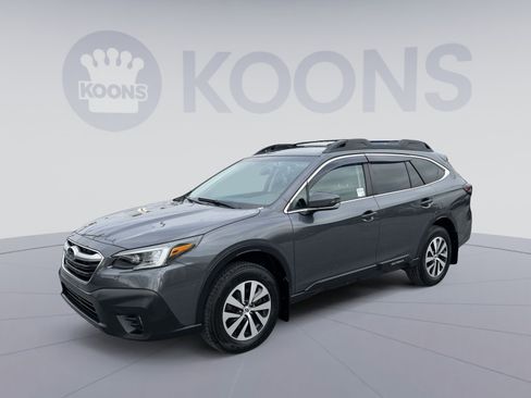 Used 2021 Subaru Outback Premium image 1