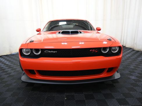 Used 2022 Dodge Challenger R/T Scat Pack RWD image 2