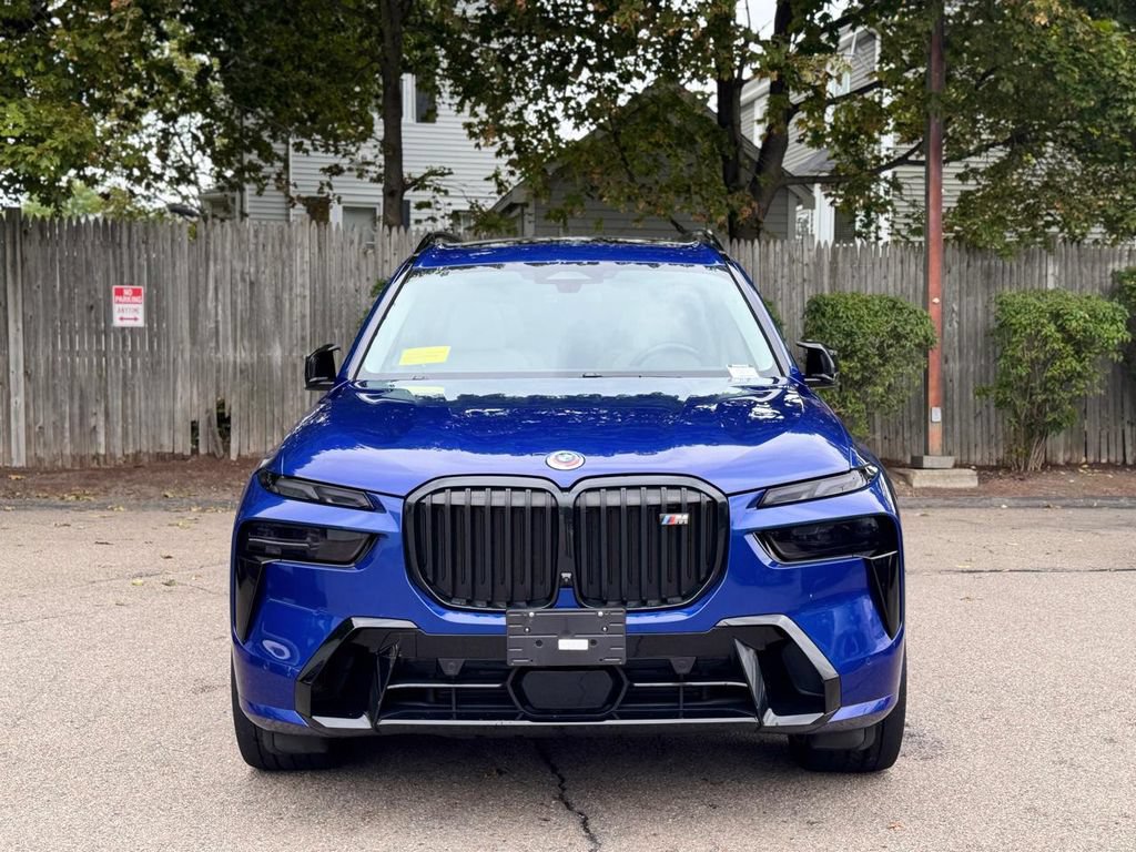 Used 2023 BMW X7 M60i w/ Executive Package AWD/4WD image 9