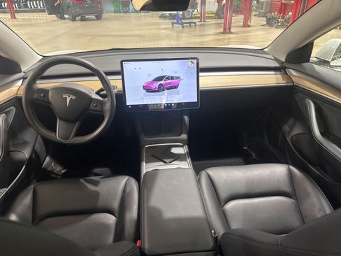 Used 2023 Tesla Model 3 Standard Range RWD image 52