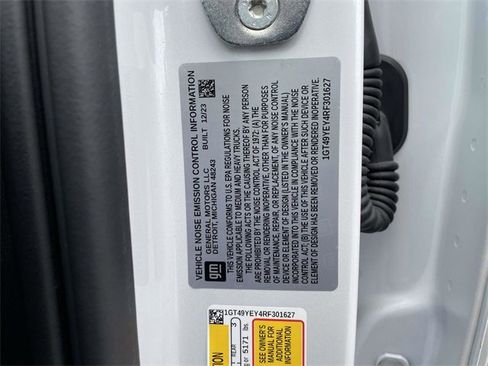 Used 2024 GMC Sierra 3500 Denali Ultimate image 29