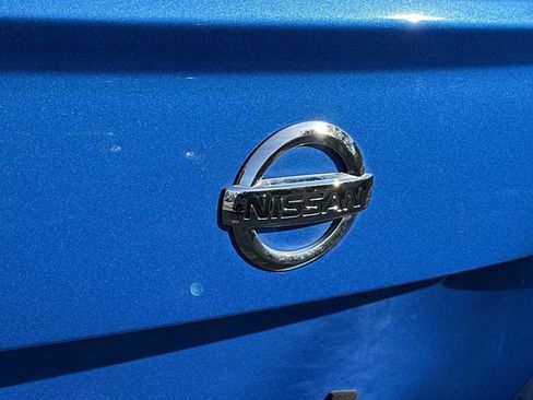 Used 2020 Nissan Versa SV image 10