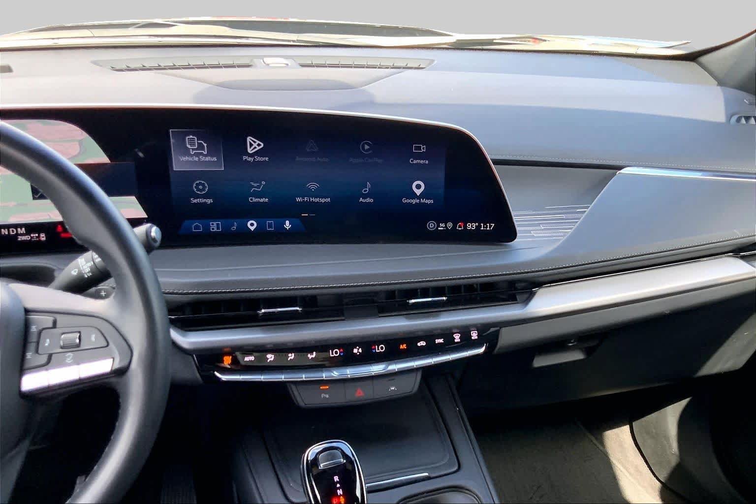 Used 2025 Cadillac XT4 Premium Luxury AWD/4WD image 7