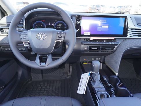 New 2026 Toyota Camry XLE image 8