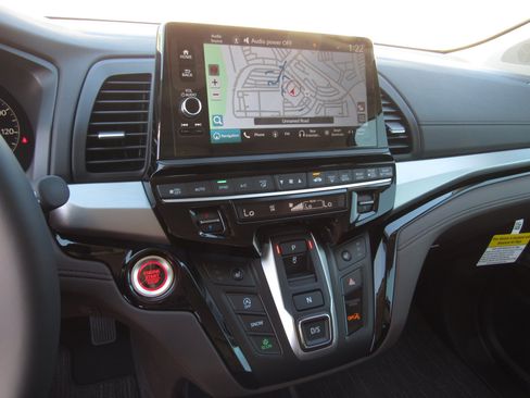 New 2026 Honda Odyssey Touring image 19