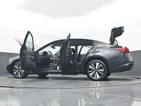 Used 2021 Nissan Altima 2.5 SV image 43