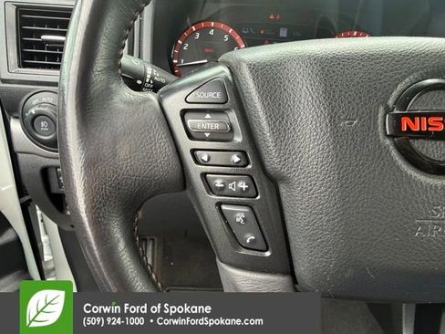 Used 2021 Nissan Titan PRO-4X w/ Pro-4x Convenience Package AWD/4WD image 22
