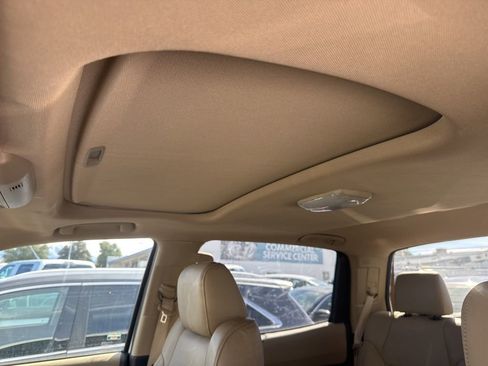 Used 2015 Toyota Tundra Limited w/ Limited Premium Package image 13