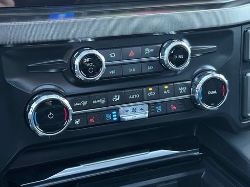 New 2026 Ford F250 Platinum AWD/4WD image 19