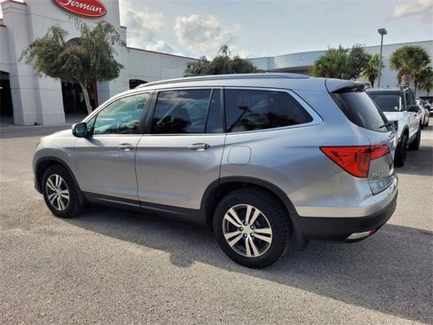 Used 2017 Honda Pilot EX-L image 11
