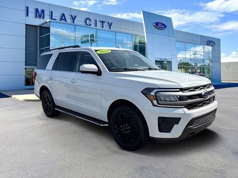 Used 2023 Ford Expedition XLT AWD/4WD image 1