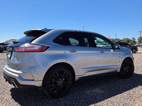 Used 2020 Ford Edge ST w/ Equipment Group 401A AWD/4WD image 5