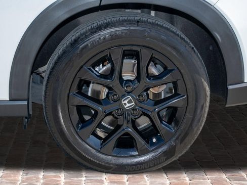 Certified 2024 Honda HR-V Sport image 40