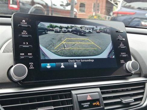 Used 2022 Honda Accord Sport image 19