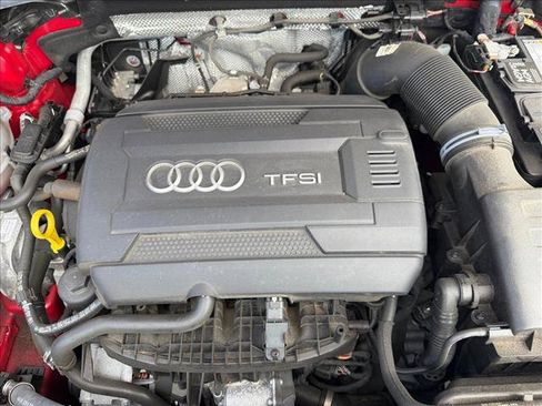 Used 2019 Audi Q3 2.0T Premium AWD/4WD image 26