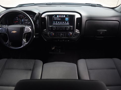 Used 2018 Chevrolet Silverado 1500 LT w/ All Star Edition image 8