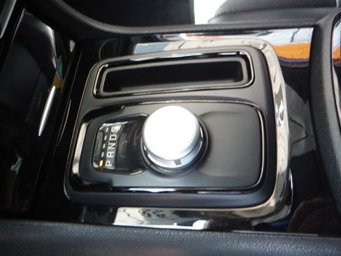 Certified 2022 Chrysler 300 S w/ Comfort Group RWD image 26